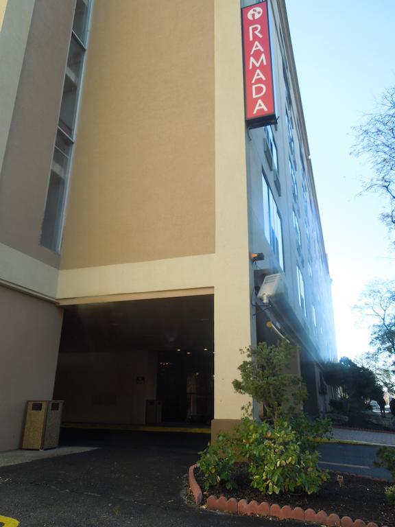 Ramada By Wyndham East Orange Hotel Exterior photo